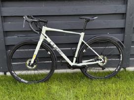 Cube gravel GRX DT swiss
