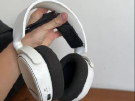 Steelseries Arctis 5 Headphones Ausines