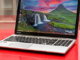 Toshiba 15.6hd LED Amd A10 Ram8gb SSD