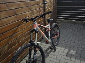 MTB full suspencion dviratis cube super enduro.