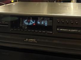 Technics SL pd687 / CD mp3 dvd bluray