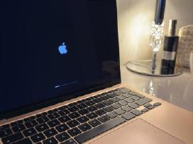 MacBook M1