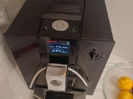 Parduodu Jura F9 Pianoblack 15127 kavos aparata