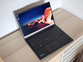 Lenovo Thinkpad T14s Gen 5 / Oled / i5-135u / 32gb