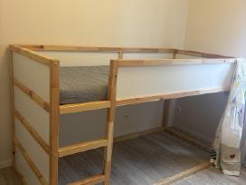 Dovanoju lova Kura iš Ikea