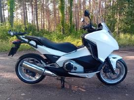 Motociklas Honda Nc700 Integra