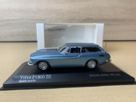 Volvo P1800 Es, 1971 - 1:43 Minichamps