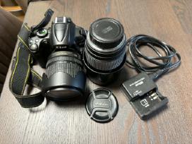 Nikon D5000 + 2 objektyvai + Vanguard krepšys