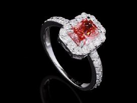 Žiedas su rožiniu LG deimantu (1,74ct)