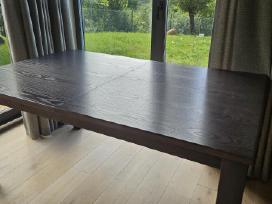 Parduodamas valgomojo stalas