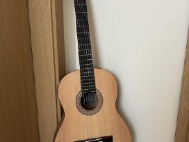 Yamaha C30m klasikinė gitara