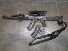 Akm 47 pusautomatis