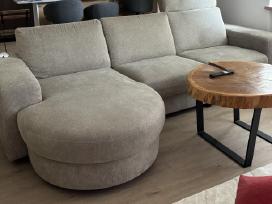 Pilka sofa