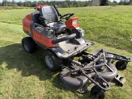 Profesionalus sodo traktoriukas Husvarna