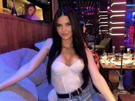 Очаровательная и страстная) Real Photos