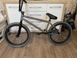 BMX Fiend Type O XL + priedai 2 šalmai 2 kameros