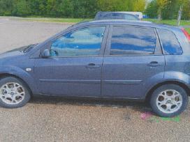 Parduodu Ford fiesta