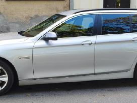 Keli komplektai r17 bmw su gerom padangom