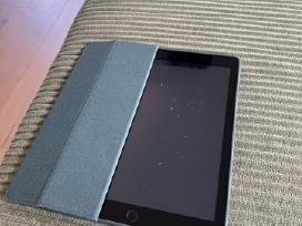 iPad 5 th gen WiFi+lte