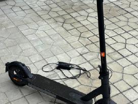 Xiaomi Mi Electric Scooter Pro 2 – naujas