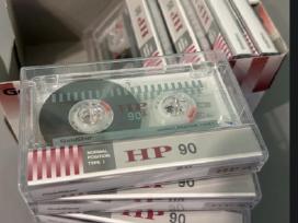 Naujos vintažinės audio kasetės Goldstar Hp90