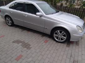 Mercedes211