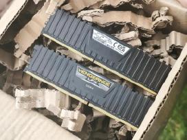 Corsair vengeance ddr4 16gb ramai
