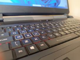 Clevo Gaming i7 / 32 GB / 2 TB / Rtx / 17.3 144hz