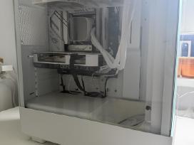 Baltas gaming pc