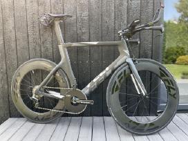 Felt B12 - carbon triatlono / TT dviratis