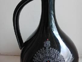 Vintažinis vyno ąsotis
