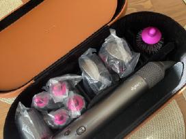 Dyson airwrap