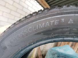 Parduodamos padangos Michelin 225/55/r18