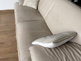 Odinė kokybiška sofa