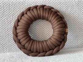 Rankų darbo pagalvė Spurga 40cm