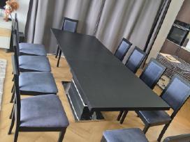 Parduodamas didelis valgomojo komplektas