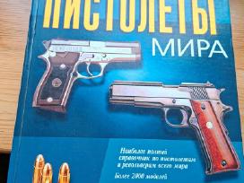 Knyga 1997m. Visi pasaulio pistoletai (rus)