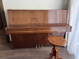 Pianinas Petrof