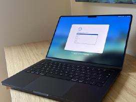 MacBook pro 14 M5 24gb RAM 512gb SSD 14inch
