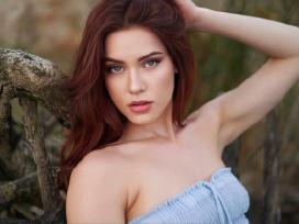 Очаровательная и страстная) Real Photos
