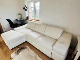 Odinė sofa-lova su patalynės dėže