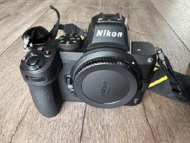 Parduodamas Nikon z5