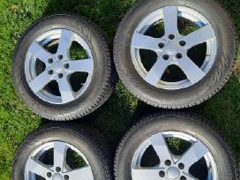 Parduodami Toyota ratlankius su padangomis R16
