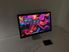 Apple Thunderbolt Display (27 colių) monitorius.