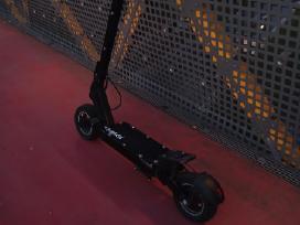 Kukirin g4
