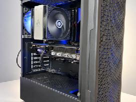 R7 7800x3d/rtx 5070 žaidimų kompiuteris (garant.)