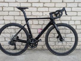 R15 Pro carbon