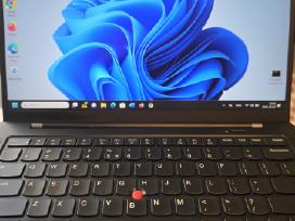 Lenovo X1 Carbon Gen 9. i5- 1135g7.