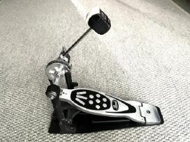 Pearl pedalas