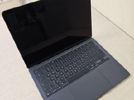 MacBook Air 13.6 2025 M4/16gb/256gb SSD - 900eur